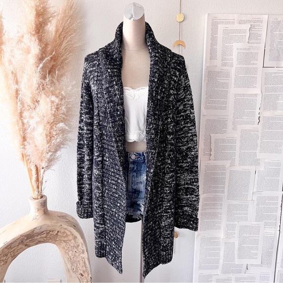 LEVIS Black Marble Knit Long Sleeve Open Front Cardigan - Picture 3 of 13